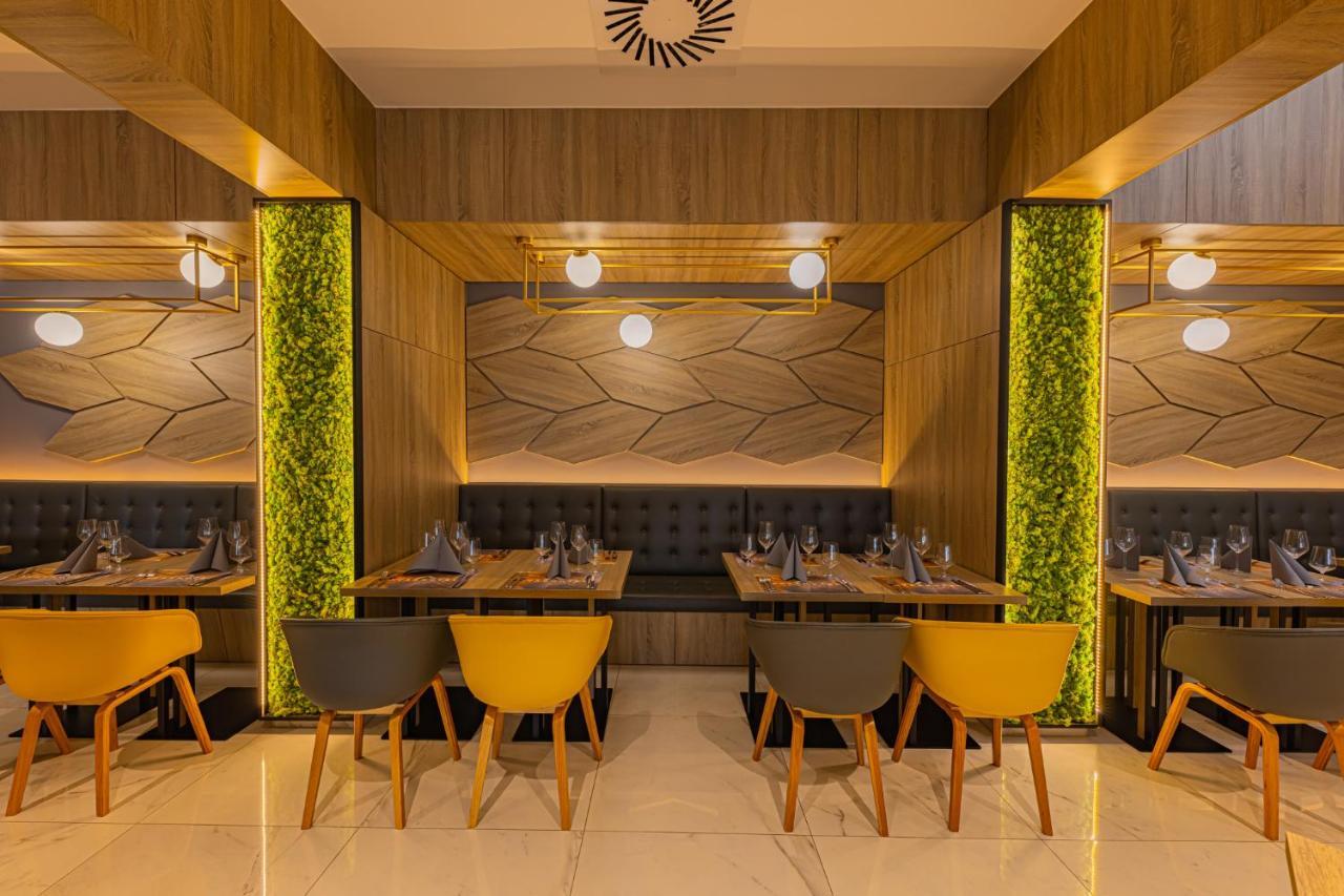Avar Hotel Матрафюред Экстерьер фото